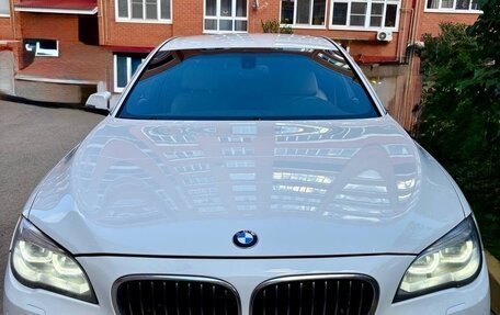 BMW 7 серия, 2012 год, 1 980 000 рублей, 8 фотография