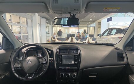 Mitsubishi ASX I рестайлинг, 2023 год, 3 700 000 рублей, 10 фотография