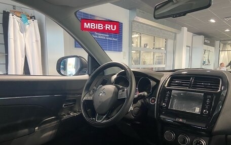 Mitsubishi ASX I рестайлинг, 2023 год, 3 700 000 рублей, 9 фотография