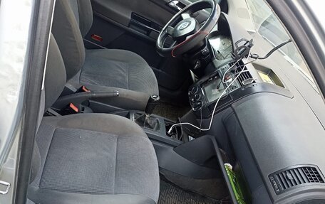 Volkswagen Polo IV рестайлинг, 2001 год, 280 000 рублей, 3 фотография