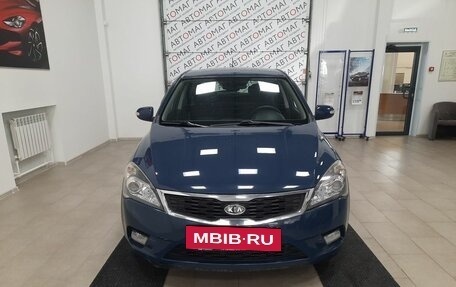 KIA cee'd I рестайлинг, 2011 год, 896 000 рублей, 2 фотография