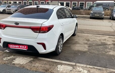 KIA Rio IV, 2017 год, 699 000 рублей, 5 фотография