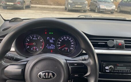KIA Rio IV, 2017 год, 699 000 рублей, 9 фотография