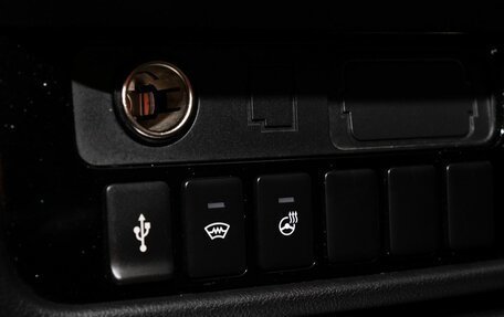 Mitsubishi Outlander III рестайлинг 3, 2020 год, 1 950 000 рублей, 12 фотография