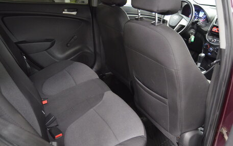Hyundai Solaris II рестайлинг, 2013 год, 710 000 рублей, 11 фотография