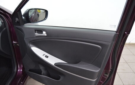 Hyundai Solaris II рестайлинг, 2013 год, 710 000 рублей, 13 фотография