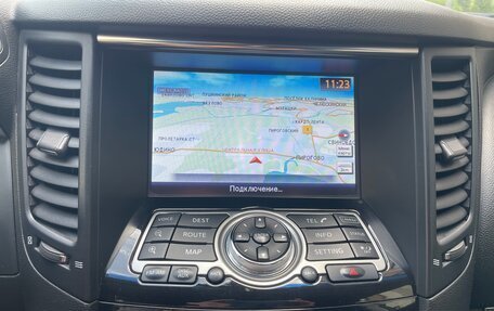 Infiniti QX70, 2014 год, 1 920 000 рублей, 17 фотография