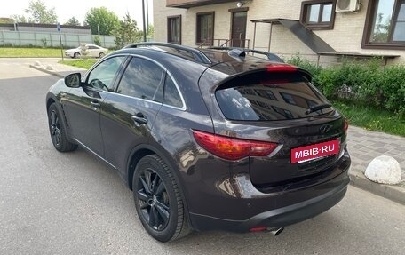 Infiniti QX70, 2014 год, 1 920 000 рублей, 6 фотография