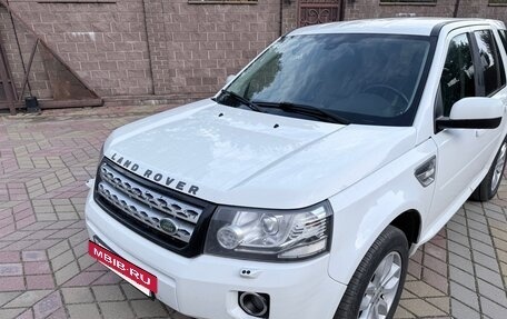 Land Rover Freelander II рестайлинг 2, 2013 год, 1 300 000 рублей, 13 фотография