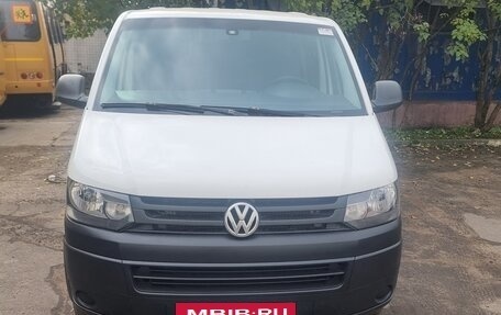 Volkswagen Transporter T5 рестайлинг, 2014 год, 1 250 000 рублей, 2 фотография