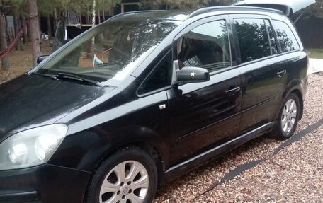 Opel Zafira B, 2006 год, 490 000 рублей, 3 фотография