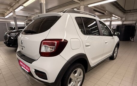 Renault Sandero II рестайлинг, 2019 год, 975 000 рублей, 4 фотография