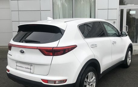 KIA Sportage IV рестайлинг, 2018 год, 1 996 000 рублей, 5 фотография