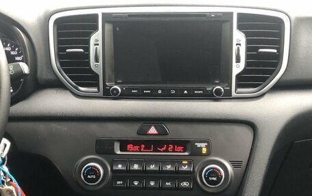 KIA Sportage IV рестайлинг, 2018 год, 1 996 000 рублей, 14 фотография