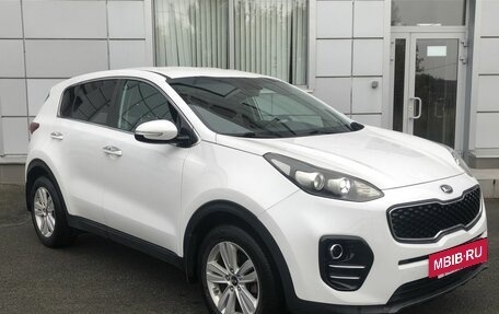 KIA Sportage IV рестайлинг, 2018 год, 1 996 000 рублей, 3 фотография