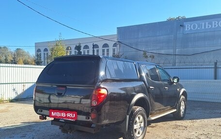 Mitsubishi L200 IV рестайлинг, 2013 год, 999 000 рублей, 7 фотография