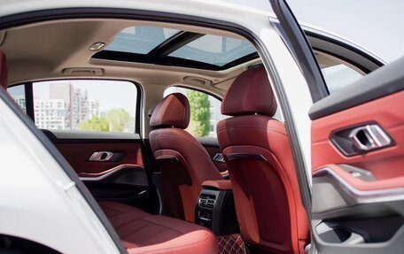 BMW 3 серия, 2022 год, 3 590 000 рублей, 19 фотография