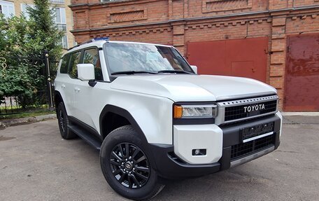 Toyota Land Cruiser Prado 150 рестайлинг 2, 2024 год, 8 190 000 рублей, 19 фотография