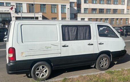 SsangYong Istana, 1999 год, 350 000 рублей, 4 фотография