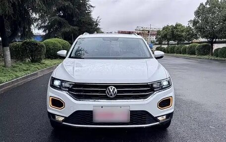 Volkswagen T-Roc I, 2020 год, 1 580 000 рублей, 4 фотография