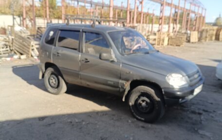 Chevrolet Niva I рестайлинг, 2004 год, 330 000 рублей, 3 фотография