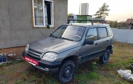Chevrolet Niva I рестайлинг, 2004 год, 330 000 рублей, 5 фотография