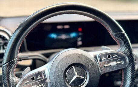 Mercedes-Benz A-Класс, 2019 год, 2 500 000 рублей, 2 фотография