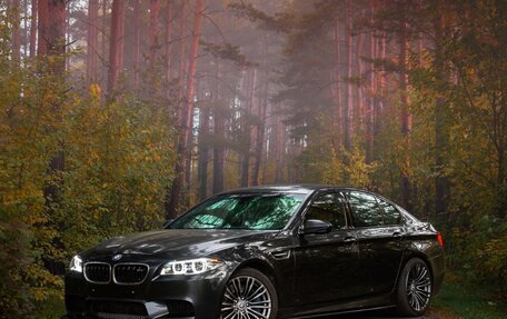 BMW M5, 2012 год, 5 500 000 рублей, 13 фотография