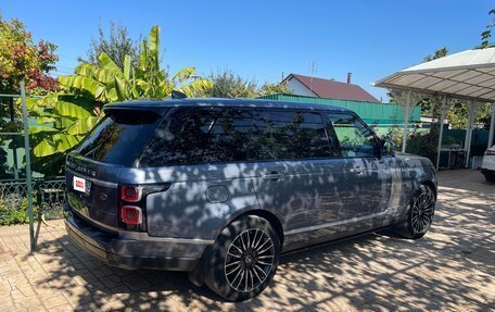 Land Rover Range Rover IV рестайлинг, 2018 год, 9 350 000 рублей, 4 фотография
