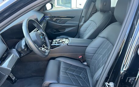 BMW 5 серия, 2024 год, 8 400 000 рублей, 13 фотография