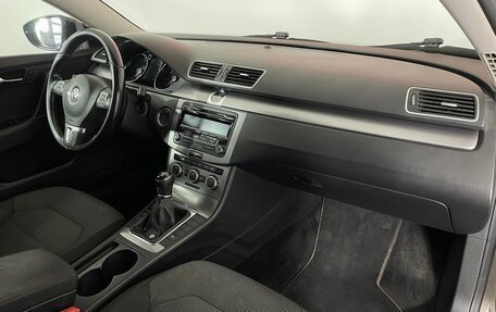 Volkswagen Passat B7, 2013 год, 1 078 000 рублей, 12 фотография