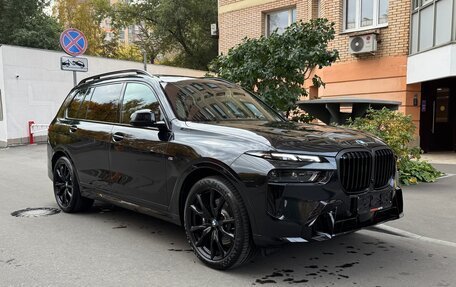 BMW X7, 2024 год, 18 000 000 рублей, 3 фотография