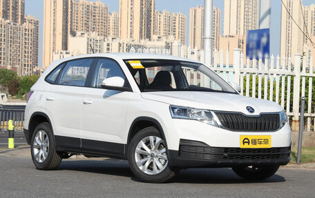 Skoda Kamiq I, 2025 год, 2 500 000 рублей, 3 фотография