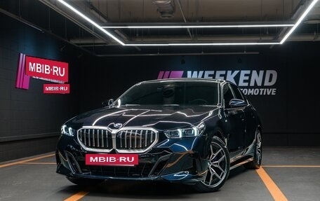 BMW 5 серия, 2025 год, 5 887 880 рублей, 9 фотография