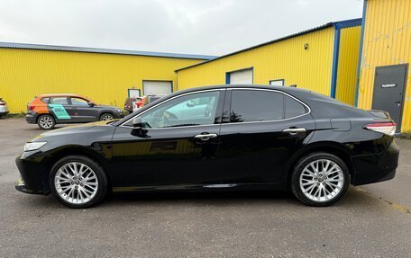 Toyota Camry, 2018 год, 3 100 000 рублей, 3 фотография