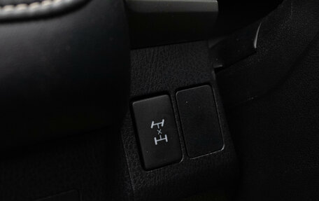 Toyota RAV4, 2018 год, 2 029 000 рублей, 21 фотография