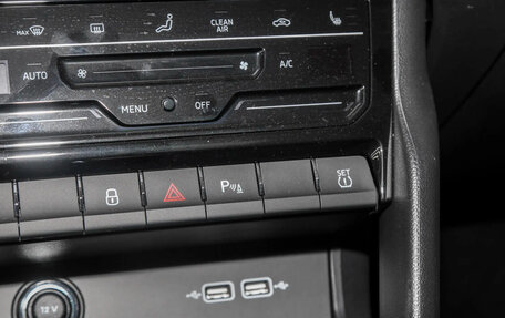 Skoda Karoq I, 2025 год, 3 220 000 рублей, 16 фотография