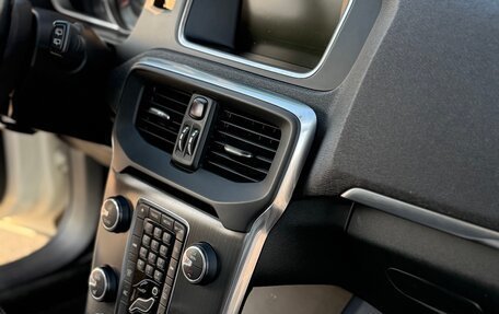 Volvo V40 Cross Country I, 2013 год, 1 350 000 рублей, 6 фотография