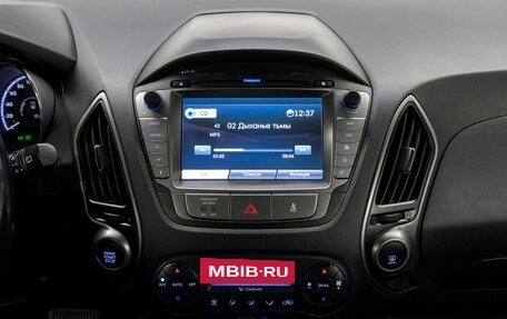 Hyundai ix35 I рестайлинг, 2013 год, 1 400 000 рублей, 22 фотография