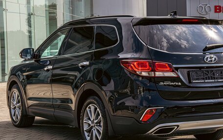 Hyundai Santa Fe III рестайлинг, 2018 год, 2 095 000 рублей, 10 фотография