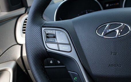 Hyundai Santa Fe III рестайлинг, 2018 год, 2 095 000 рублей, 17 фотография