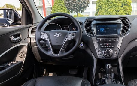 Hyundai Santa Fe III рестайлинг, 2018 год, 2 095 000 рублей, 15 фотография