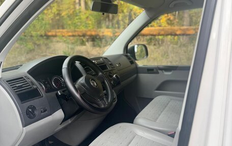 Volkswagen Transporter T5 рестайлинг, 2013 год, 1 500 000 рублей, 13 фотография