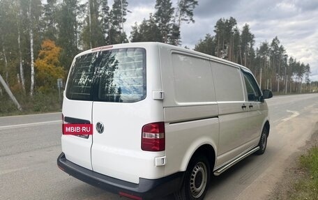 Volkswagen Transporter T5 рестайлинг, 2013 год, 1 500 000 рублей, 7 фотография