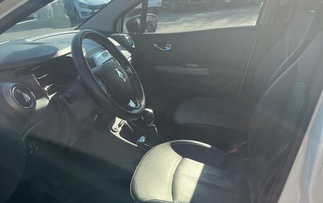 Renault Kaptur I рестайлинг, 2019 год, 1 568 000 рублей, 15 фотография