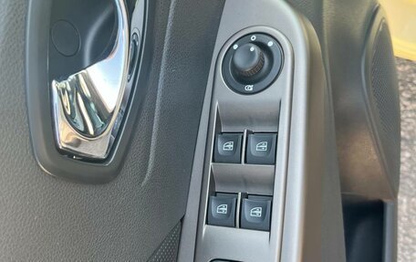 Renault Kaptur I рестайлинг, 2019 год, 1 568 000 рублей, 13 фотография