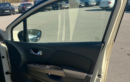 Renault Kaptur I рестайлинг, 2019 год, 1 568 000 рублей, 32 фотография