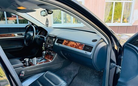 Volkswagen Touareg III, 2011 год, 2 050 000 рублей, 9 фотография