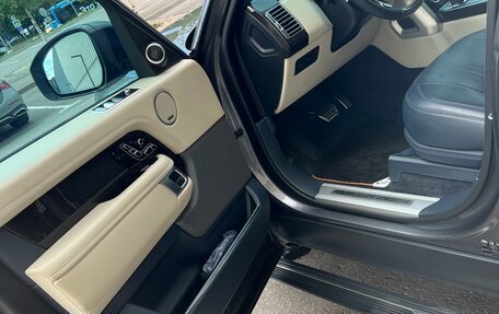 Land Rover Range Rover IV рестайлинг, 2018 год, 7 100 000 рублей, 15 фотография