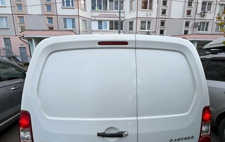 Peugeot Partner II рестайлинг 2, 2012 год, 560 000 рублей, 15 фотография